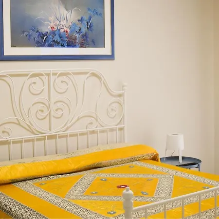Πανσιόν Nonna Lina *